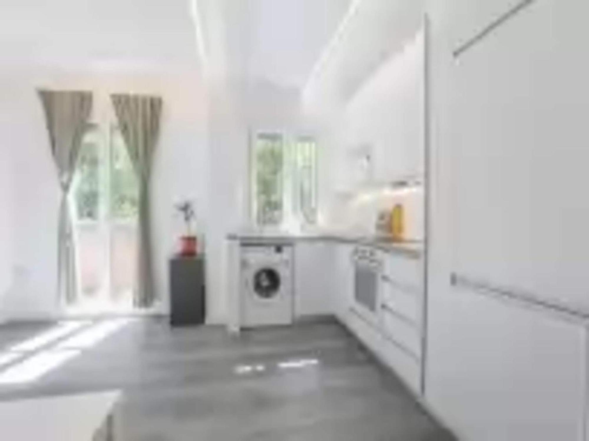 Azahar Gran Plaza, Without Deposit Holiday home